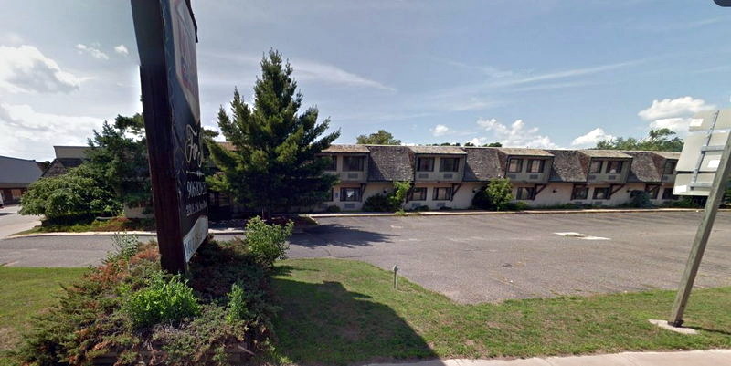 Timbers Motor Lodge - Street View (newer photo)